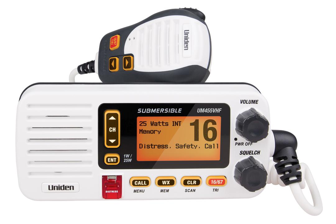 Uniden VHF In-Boat Marine Radio With Submersible Speaker Microphone