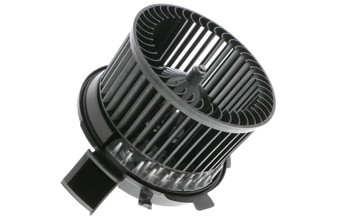 VEMO Heater Fan V42-03-1230